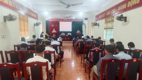 Phiên họp thường kỳ tháng 10 UBND xã Khoen On