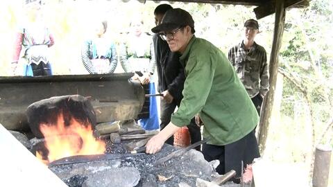 Người Mông bản Noong Quang gìn giữ văn hoá cổ truyền ngày Tết